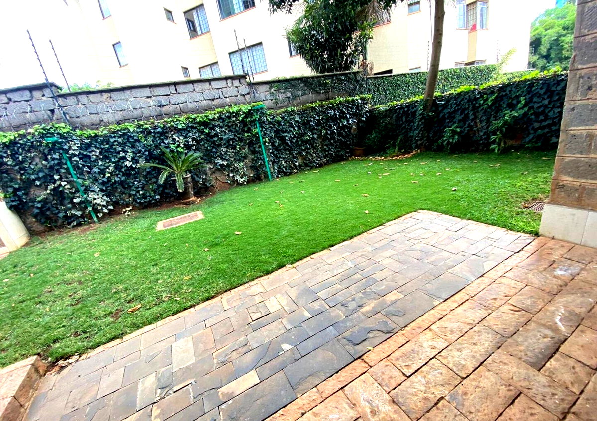 Renovated 5-Bed Townhouse with Garden & Pool - Riverside Drive