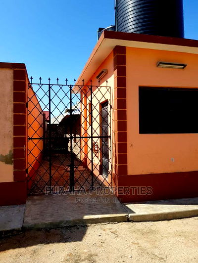 10bdrm Block of Flats in Half London, Likoni for Sale - Image 7
