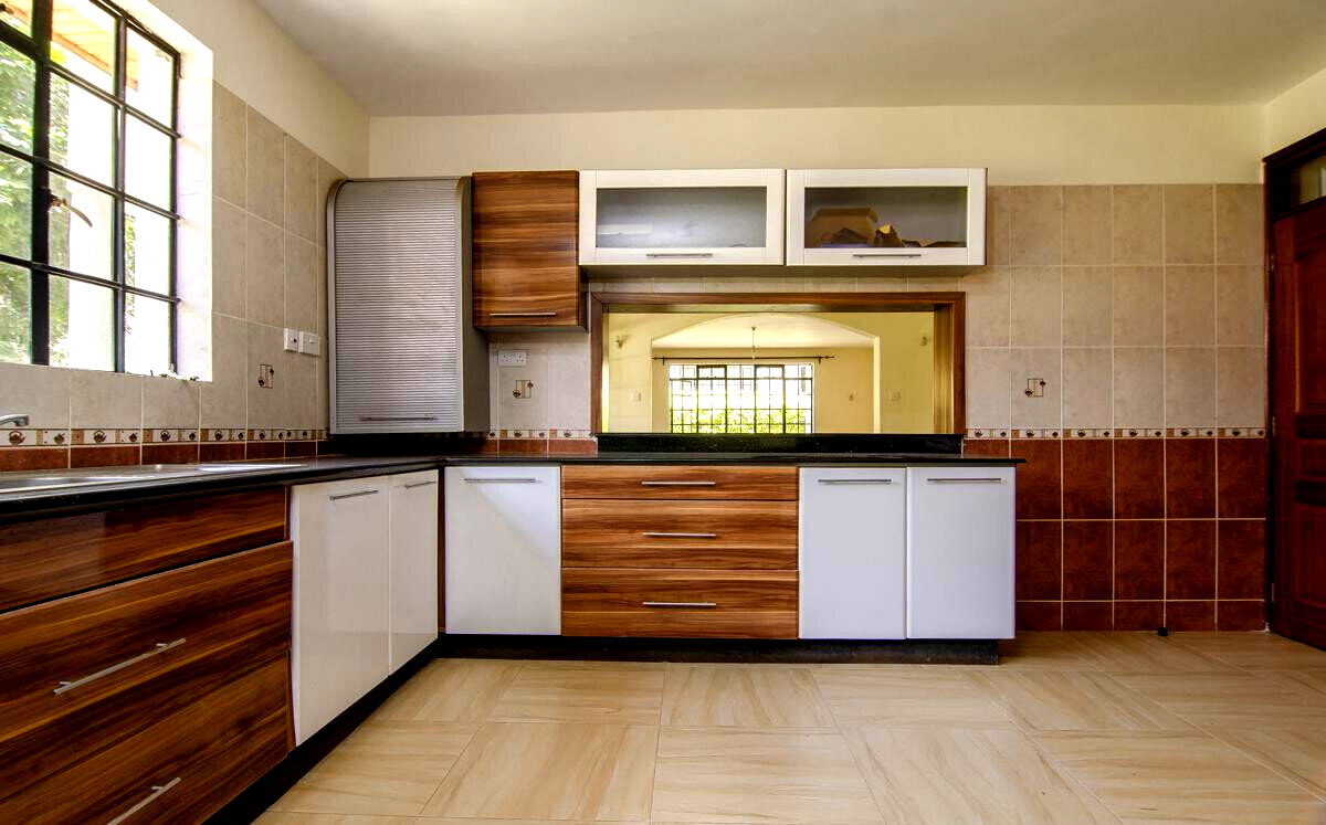 5-Ensuite Townhouse with DSQ & Spacious Lounge - Westlands