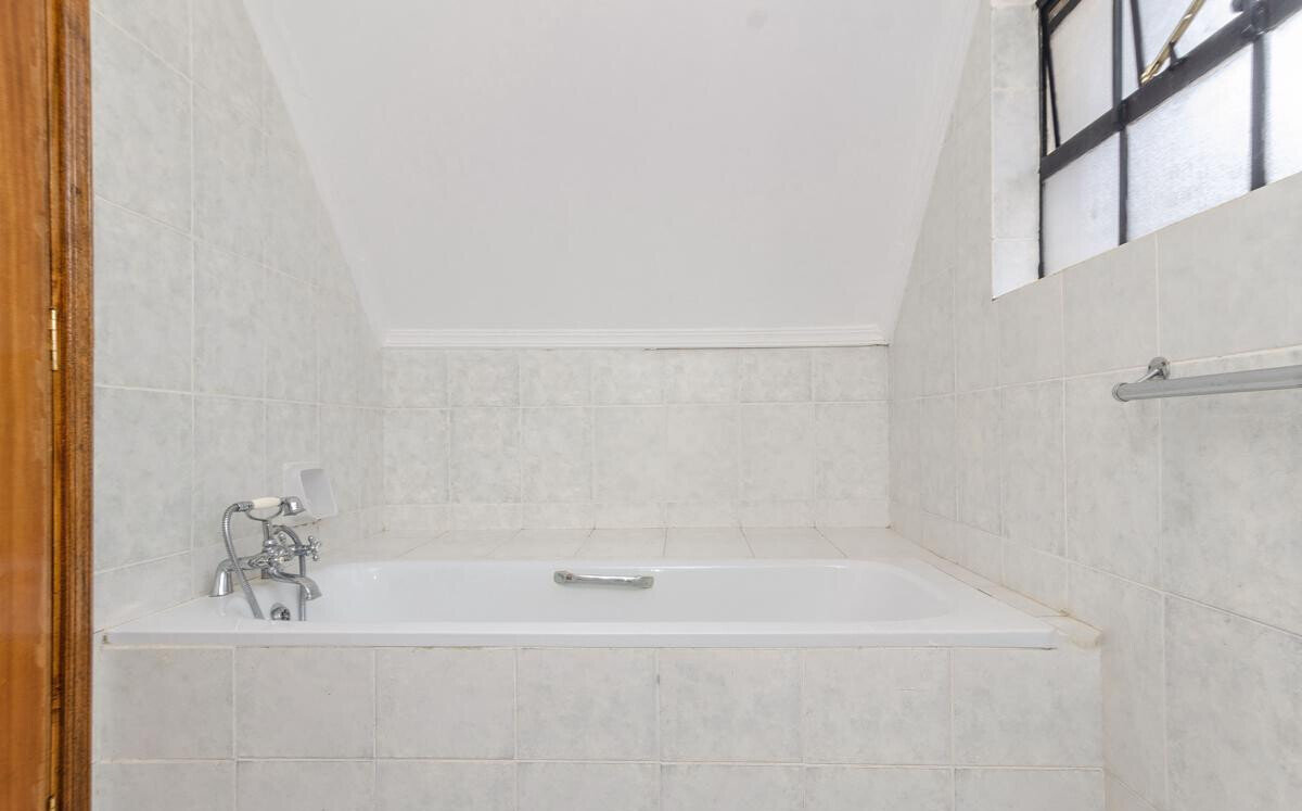5-Ensuite Townhouse with DSQ & Spacious Lounge - Westlands