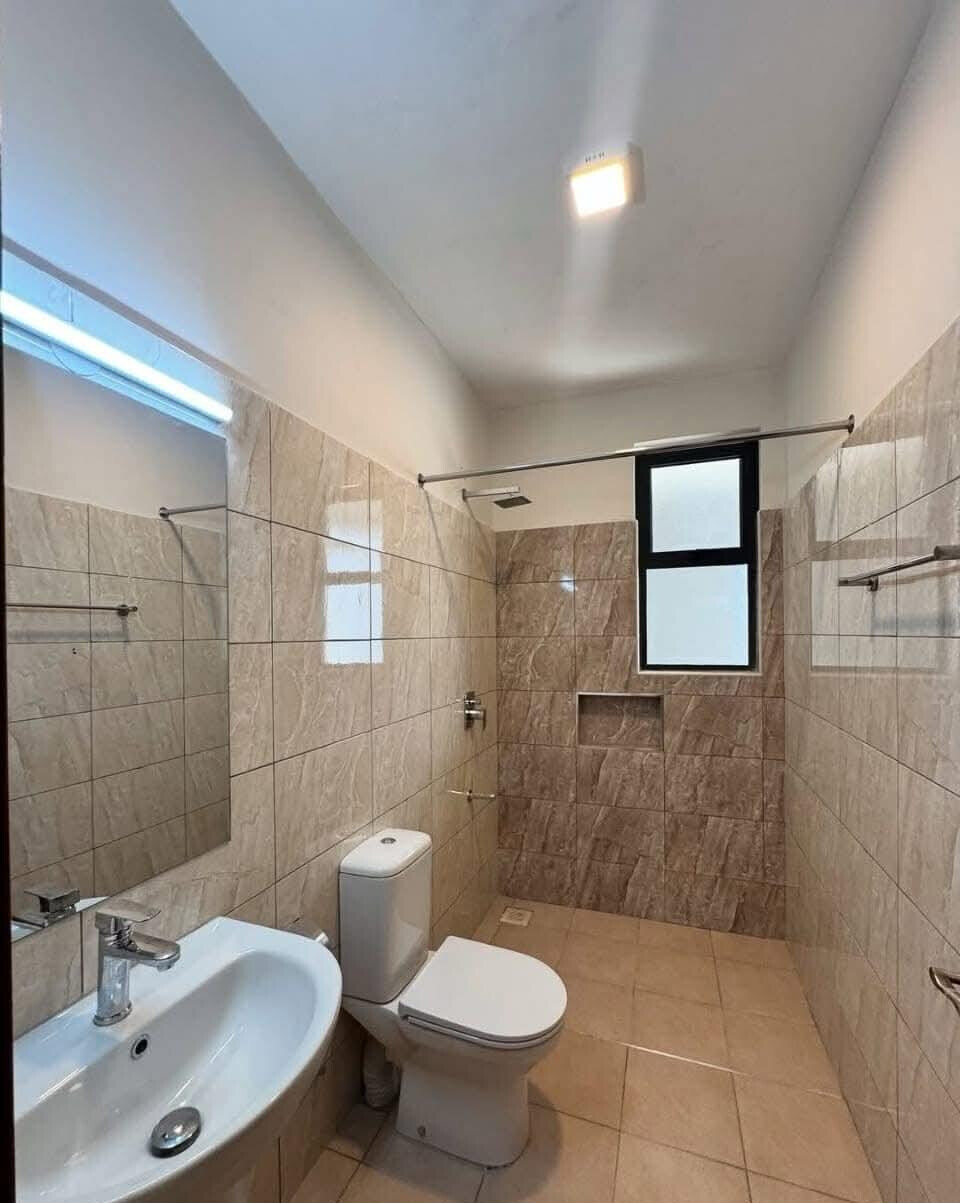 4BR Villa with DSQ & Clubhouse Facing Nairobi National Park - Mombasa Rd