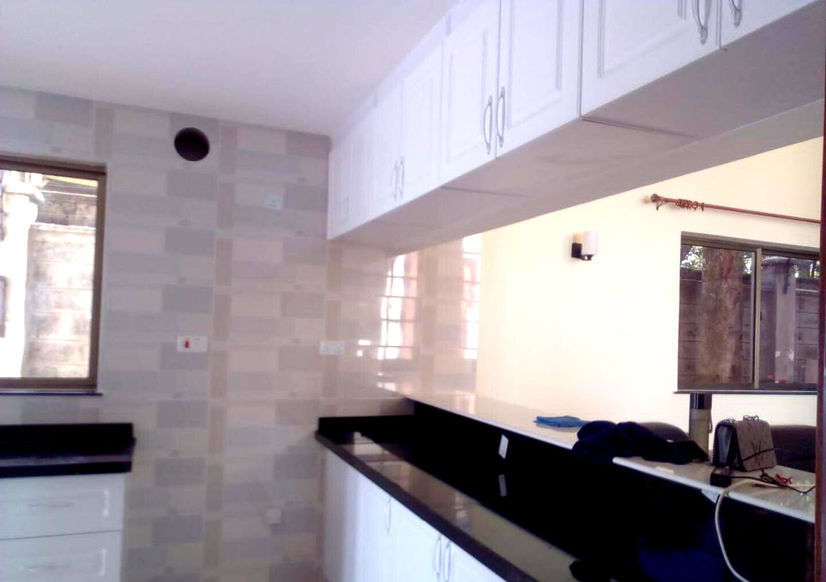 5-Ensuite Townhouse with Cooker & Oven - Lavington Garden Home
