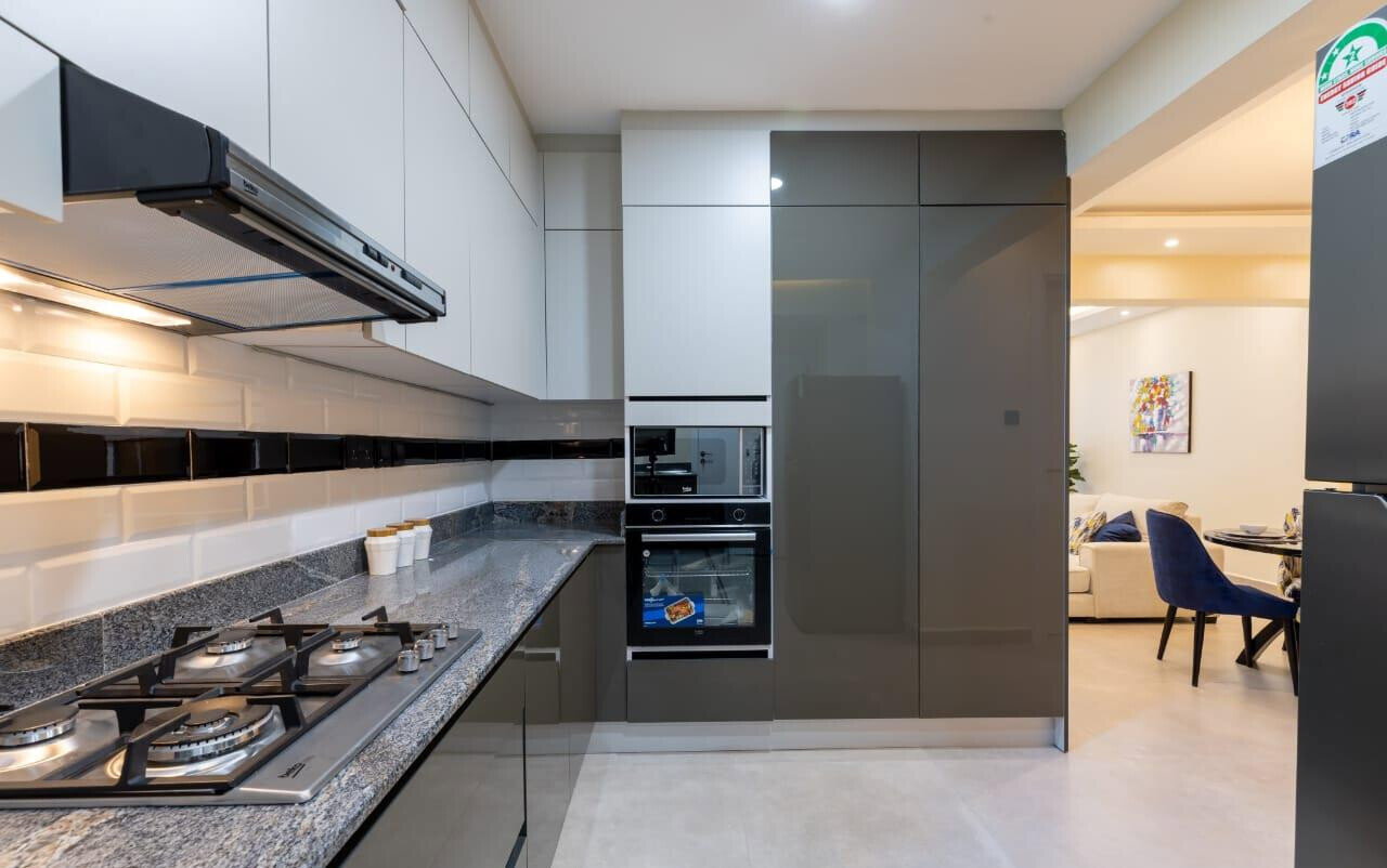 3BR All-Ensuite with Pool & Gym - Green Ville Gardens, Spring Valley