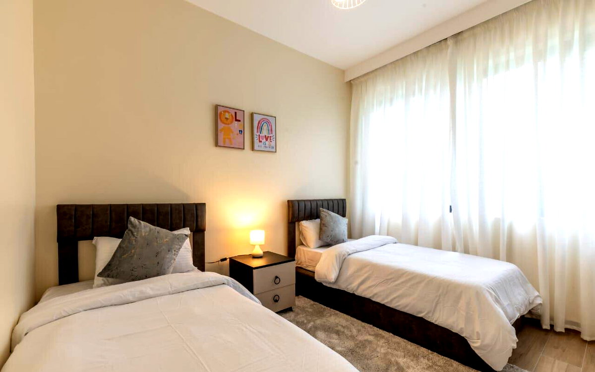 3BR All-Ensuite with Pool & Gym - Green Ville Gardens, Spring Valley