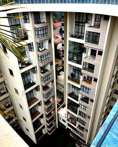 3bdrm Duplex in Riverside Drive for rent - Image 5