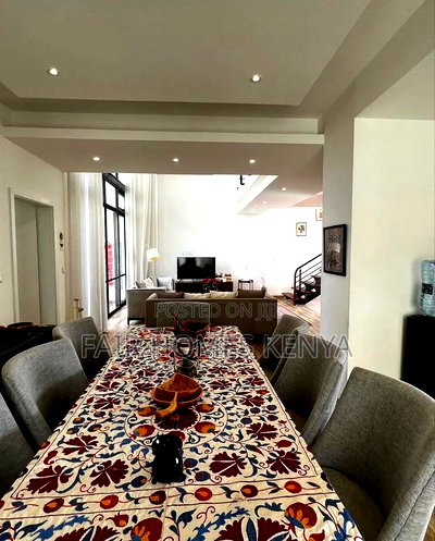 3bdrm Duplex in Riverside Drive for rent - Image 3