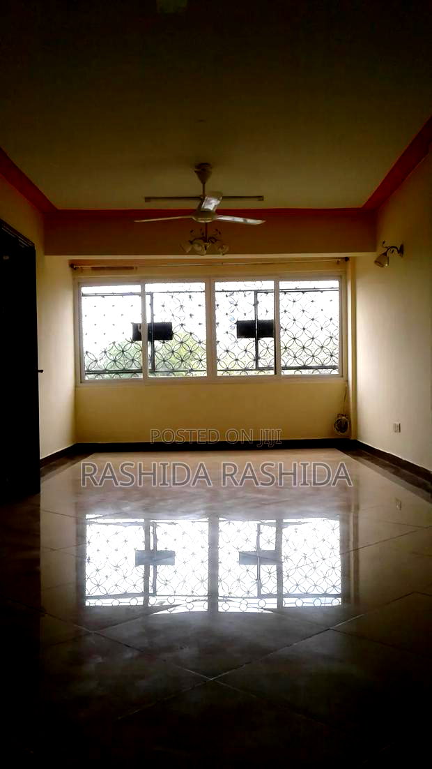3bdrm Apartment in Royal-Academy, Kizingo for sale