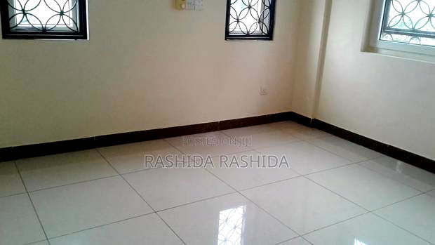 3bdrm Apartment in Royal-Academy, Kizingo for sale