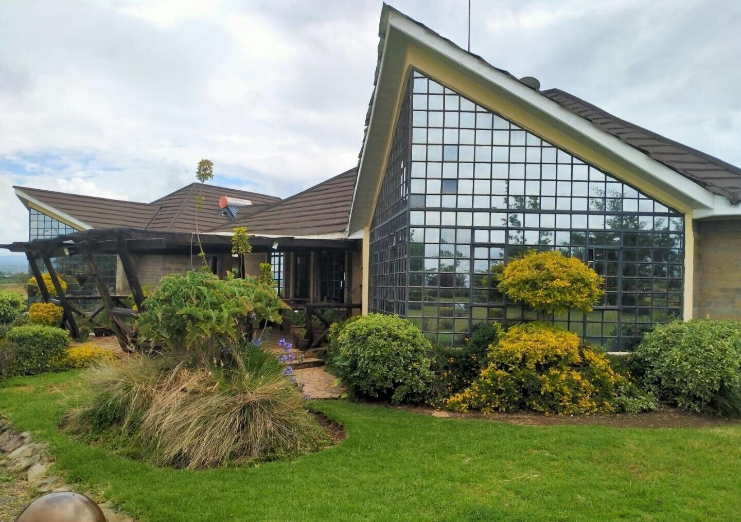 4BR All-Ensuite Townhouse with Lake Views - Naivasha
