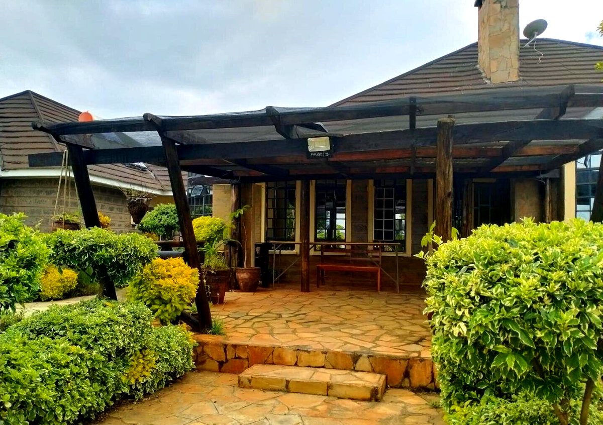 4BR All-Ensuite Townhouse with Lake Views - Naivasha