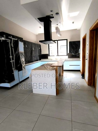4bdrm Villa in Loresho for sale - Image 4
