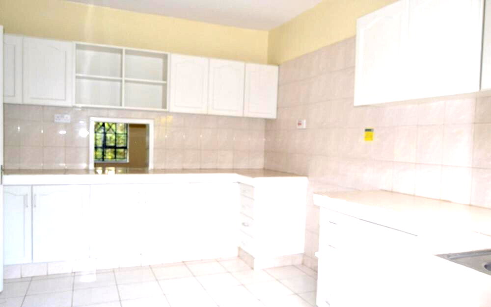 4BR Townhouse with Garden & Basketball Court - Loresho