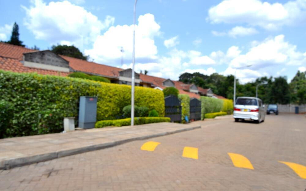 4BR Townhouse with Garden & Basketball Court - Loresho