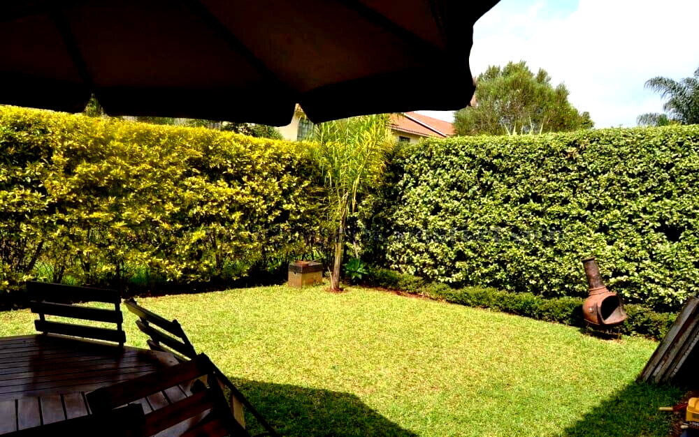 4BR Townhouse with Garden & Basketball Court - Loresho