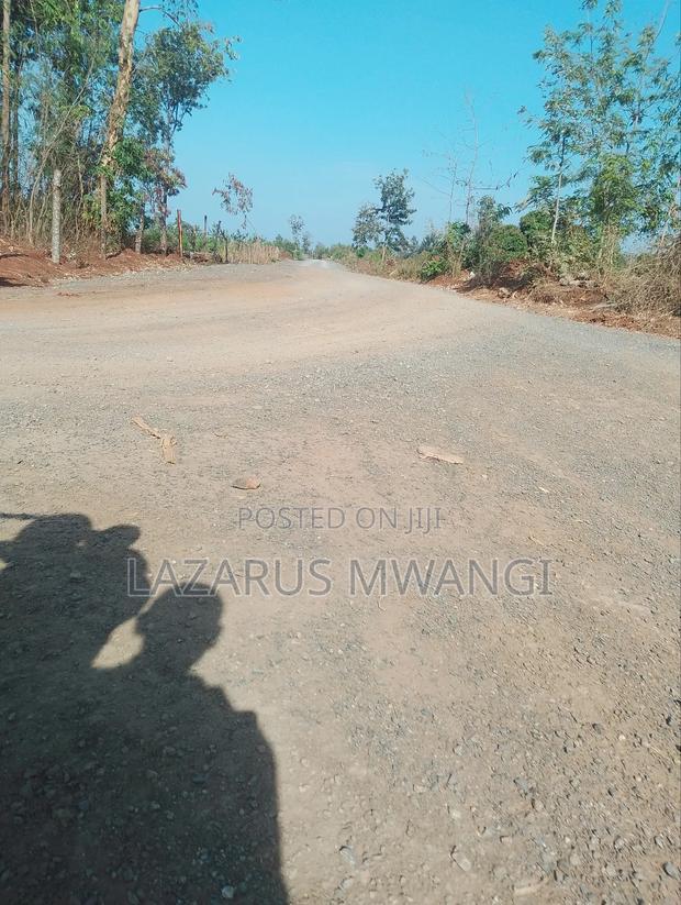 0.15 Hac Land Along Near Sagana Dual-Carriage Wachoro