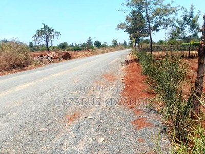 0.15 Hac Land Along Near Sagana Dual-Carriage Wachoro - Image 4