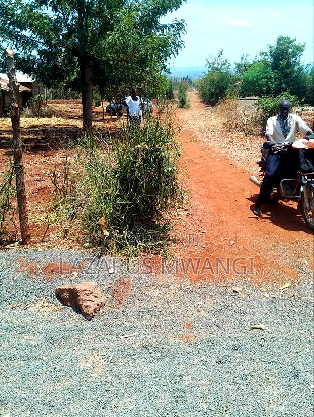 0.15 Hac Land Along Near Sagana Dual-Carriage Wachoro