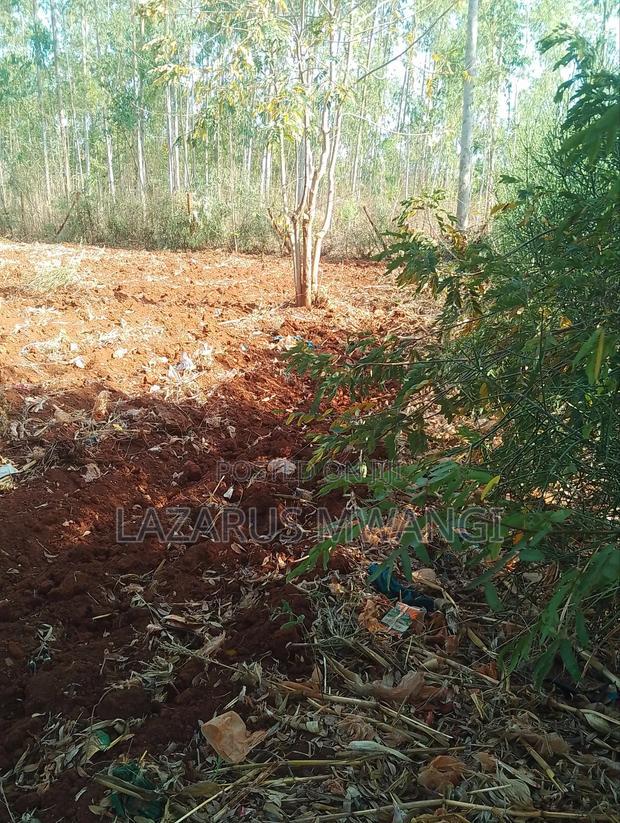 0.15 Hac Land Along Near Sagana Dual-Carriage Wachoro