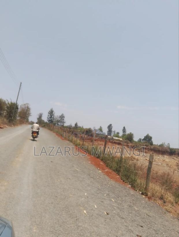 0.15 Hac Land Along Near Sagana Dual-Carriage Wachoro