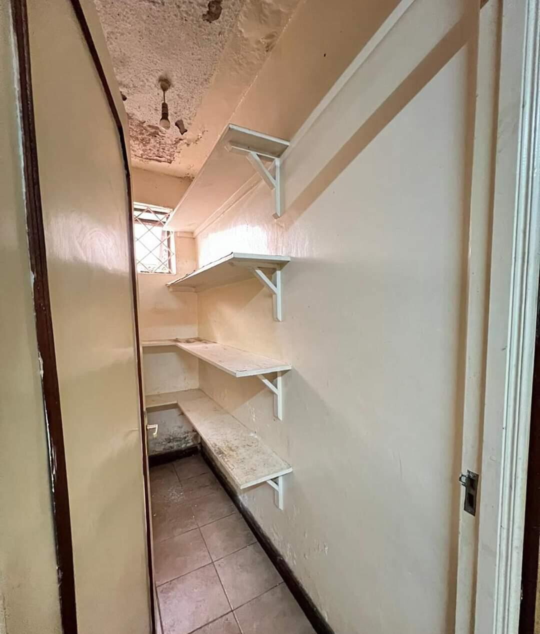 4BR Maisonette with DSQ & Water Storage - Kileleshwa Gated