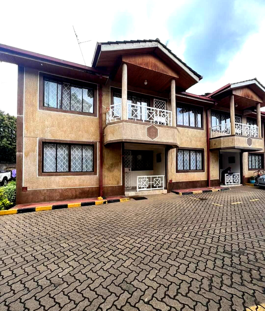 4BR Maisonette with DSQ & Water Storage - Kileleshwa Gated