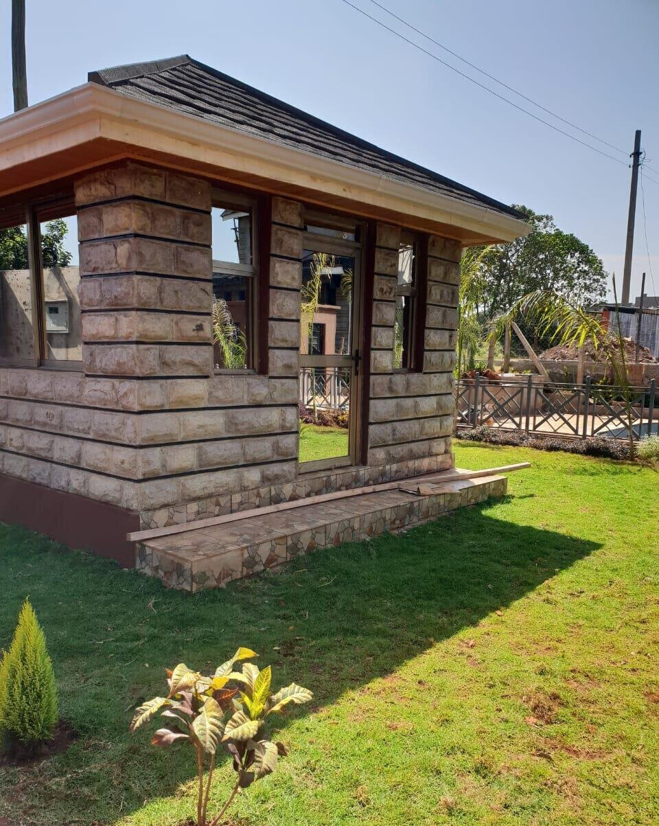 5BR All-Ensuite Townhouse with Solar Backup & Gym - Ruiru