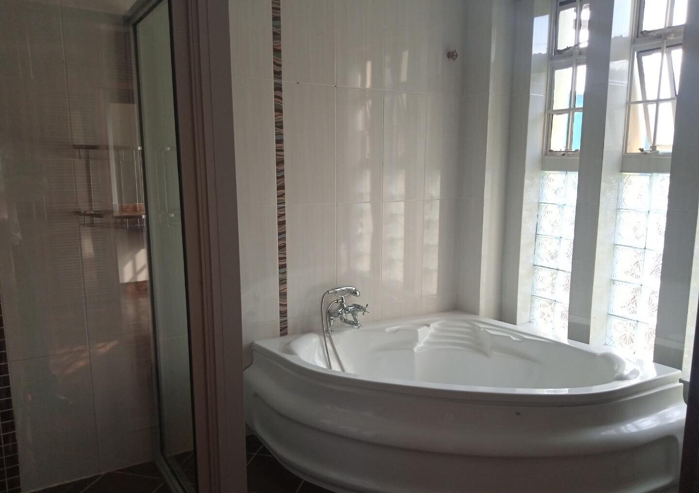 50x100 Plot 5BR Haven