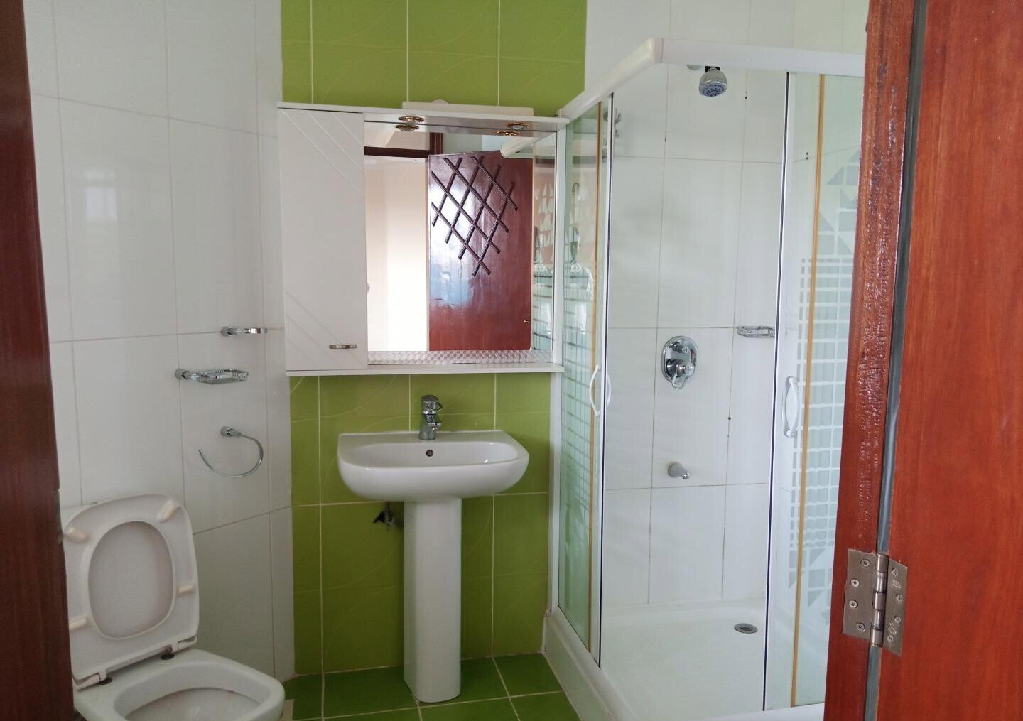 50x100 Plot 5BR Haven
