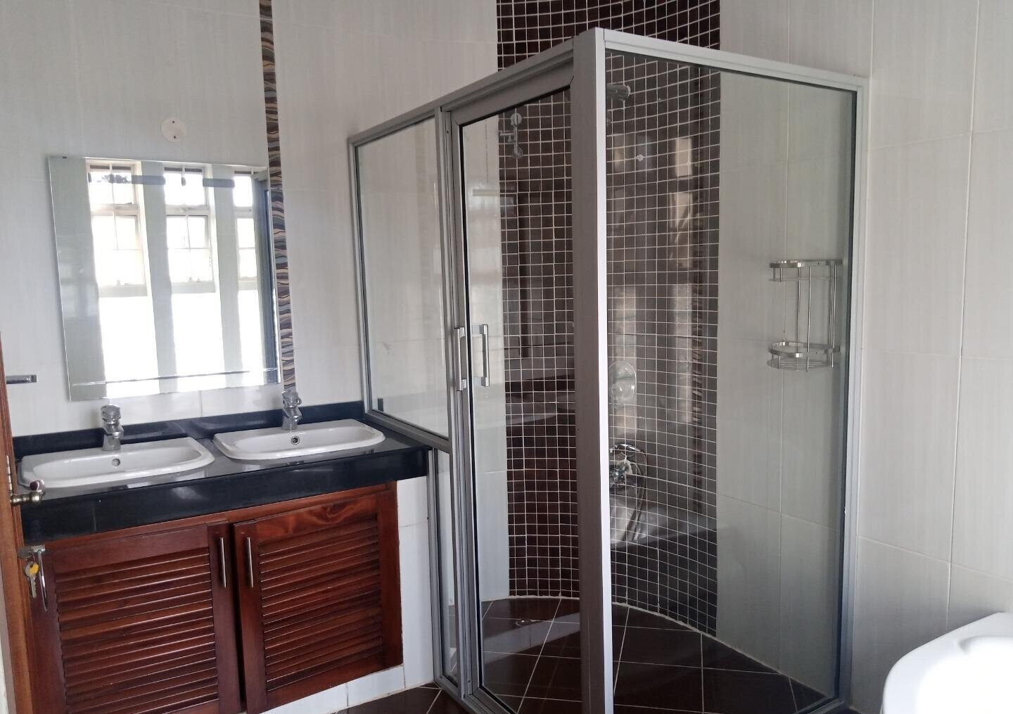 50x100 Plot 5BR Haven