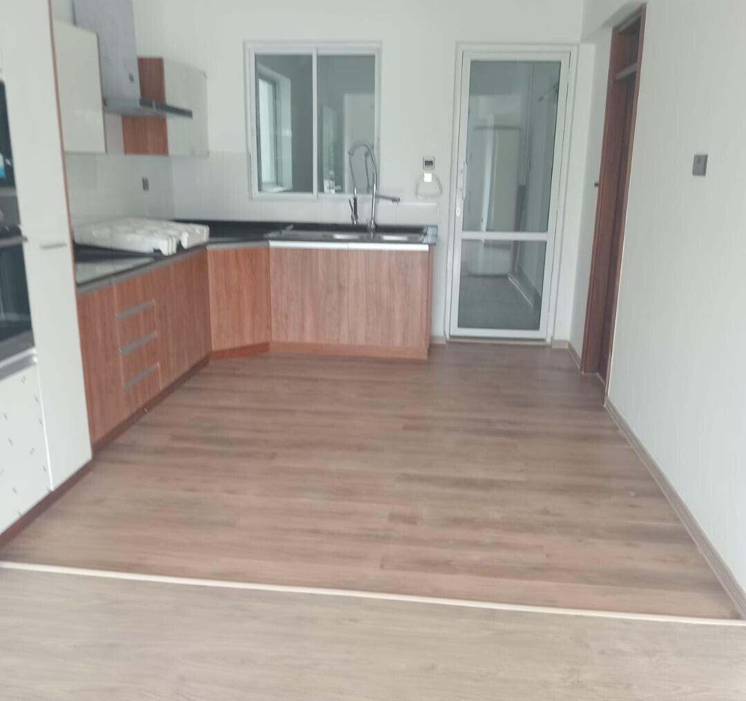 4BR Apartment with DSQ & Pool - Parklands, Nairobi