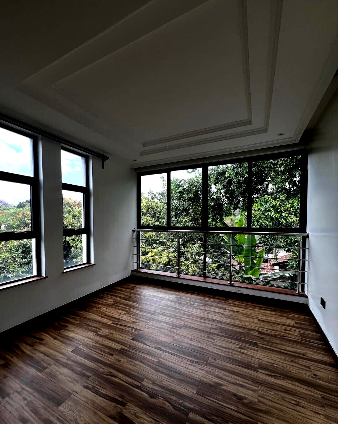 5-Ensuite Corner Townhouse with DSQ & Private Garden - Lavington