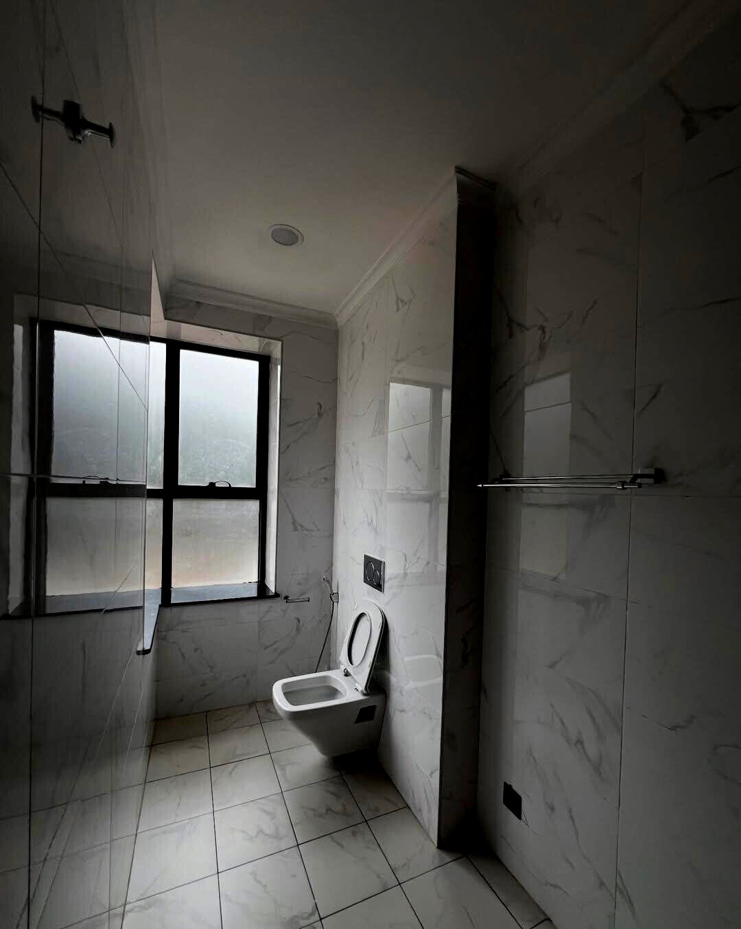 5-Ensuite Corner Townhouse with DSQ & Private Garden - Lavington