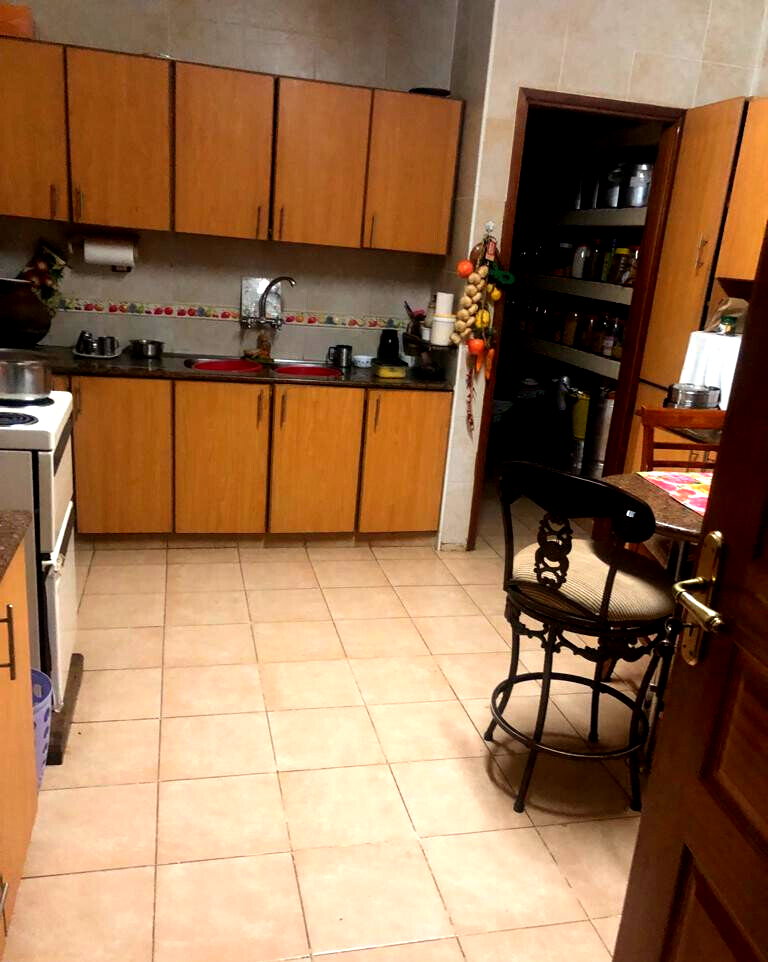 Corner Unit Townhouse with 20,000L Water Storage - Parklands