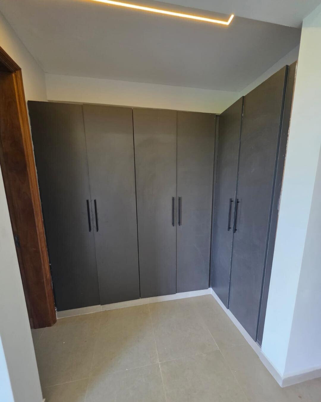 2BR En-Suite Sea View Apartment with Lift - Shanzu, Mombasa