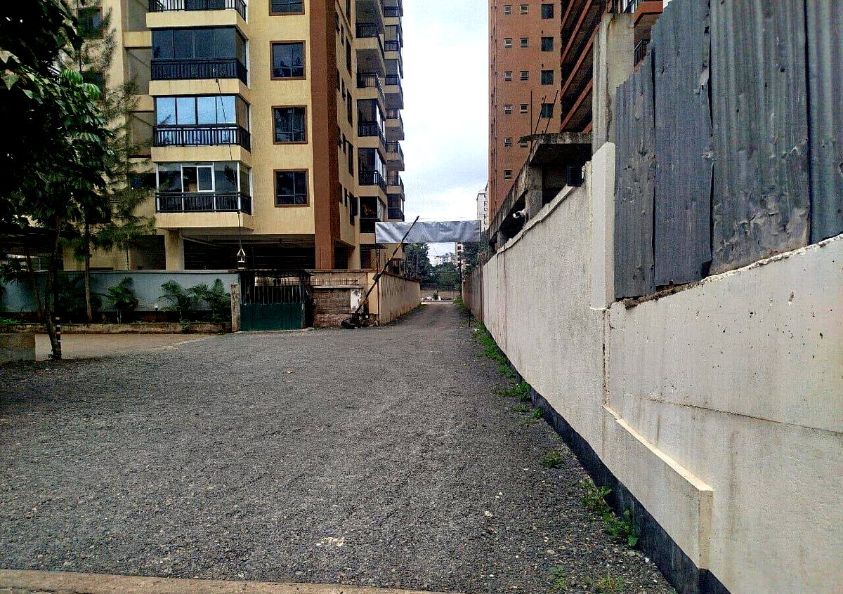 Half Acre Garden Plot with Parking - Langata