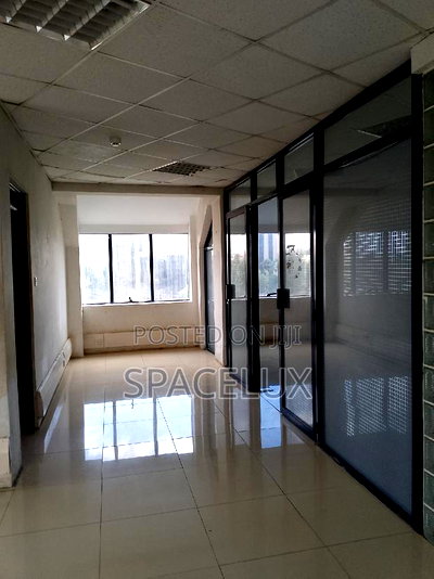 Professional Executive Office Space - Image 12