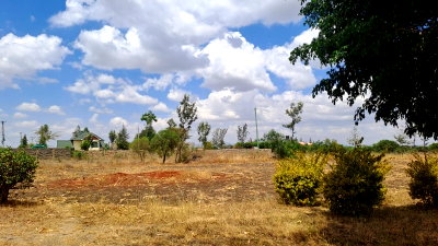 Ready Title Deed Land with Existing Structures - Ruai