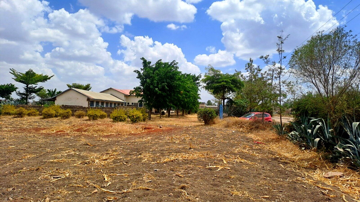 Ready Title Deed Land with Existing Structures - Ruai