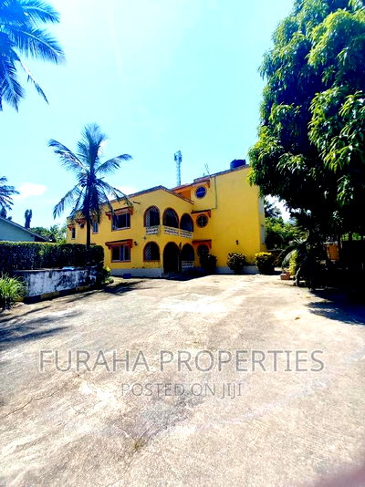5bdrm Mansion in Bamburi Utange for sale - Image 3
