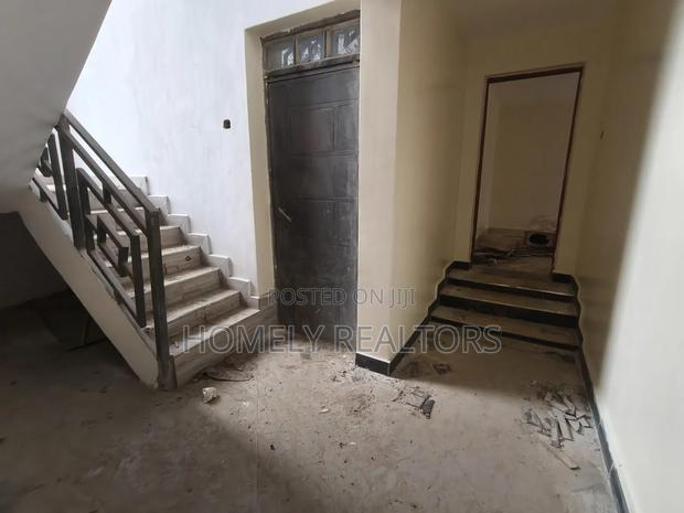 6bdrm Maisonette in Maragara Road, Ngong for rent