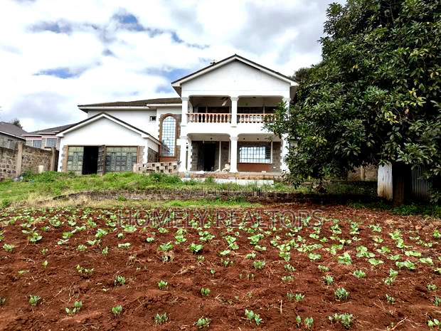 6bdrm Maisonette in Maragara Road, Ngong for rent
