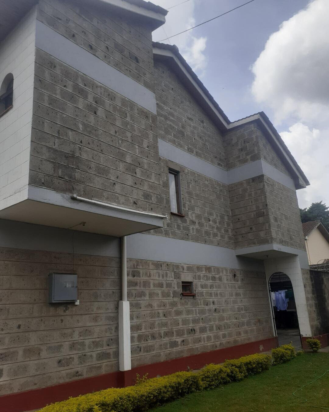 4BR Townhouse with DSQ & Parking for 4 - Westlands