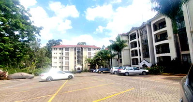 3BR with DSQ & Pool Access - Lavington, Hatheru Road