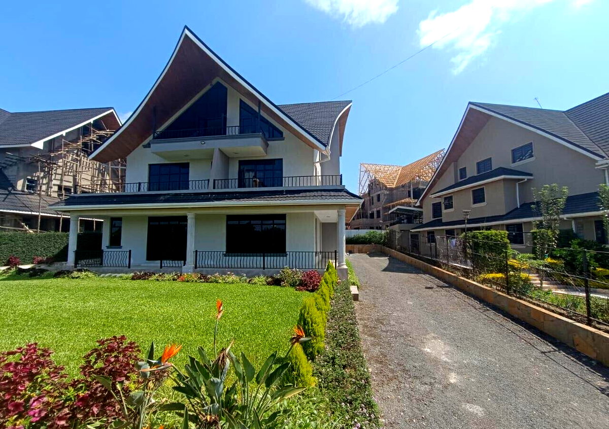 5BR All-Ensuite Maisonette with Attic Office - Daykio Bustani, Ruiru