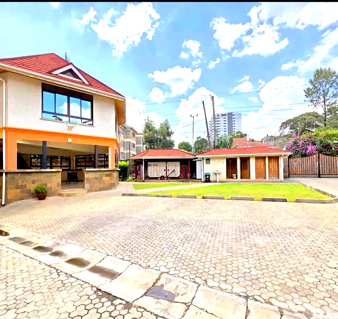 Exclusive 4BR All-Ensuite Townhouse with Study & DSQ - Kileleshwa