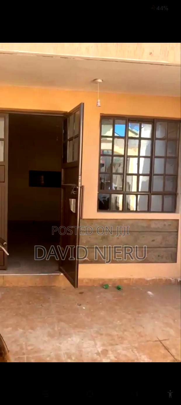 6bdrm Duplex in Nasra Garden, Komarock for sale