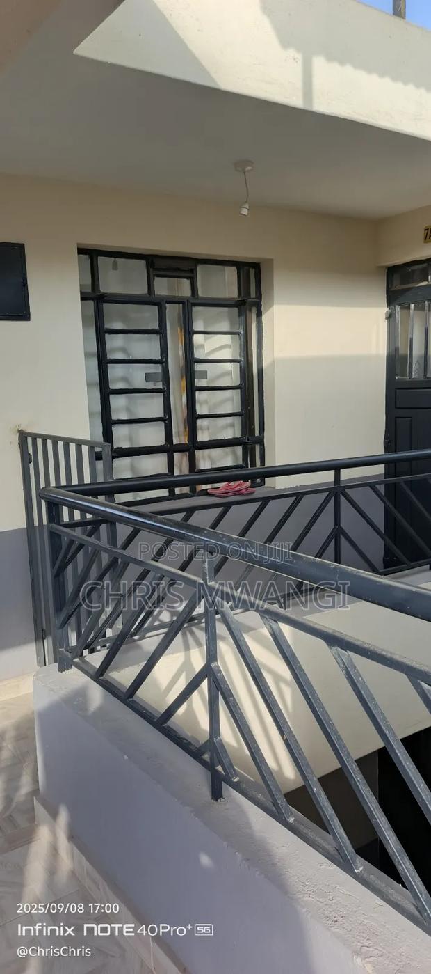 1bdrm Block of Flats in Utawala Street for sale
