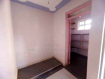 5bdrm Mansion in Membley Estate for sale - Image 5