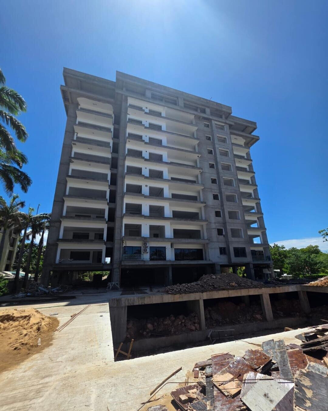 Off-Plan 3BR with Fitted Kitchen & Pool - Links Road, Nyali