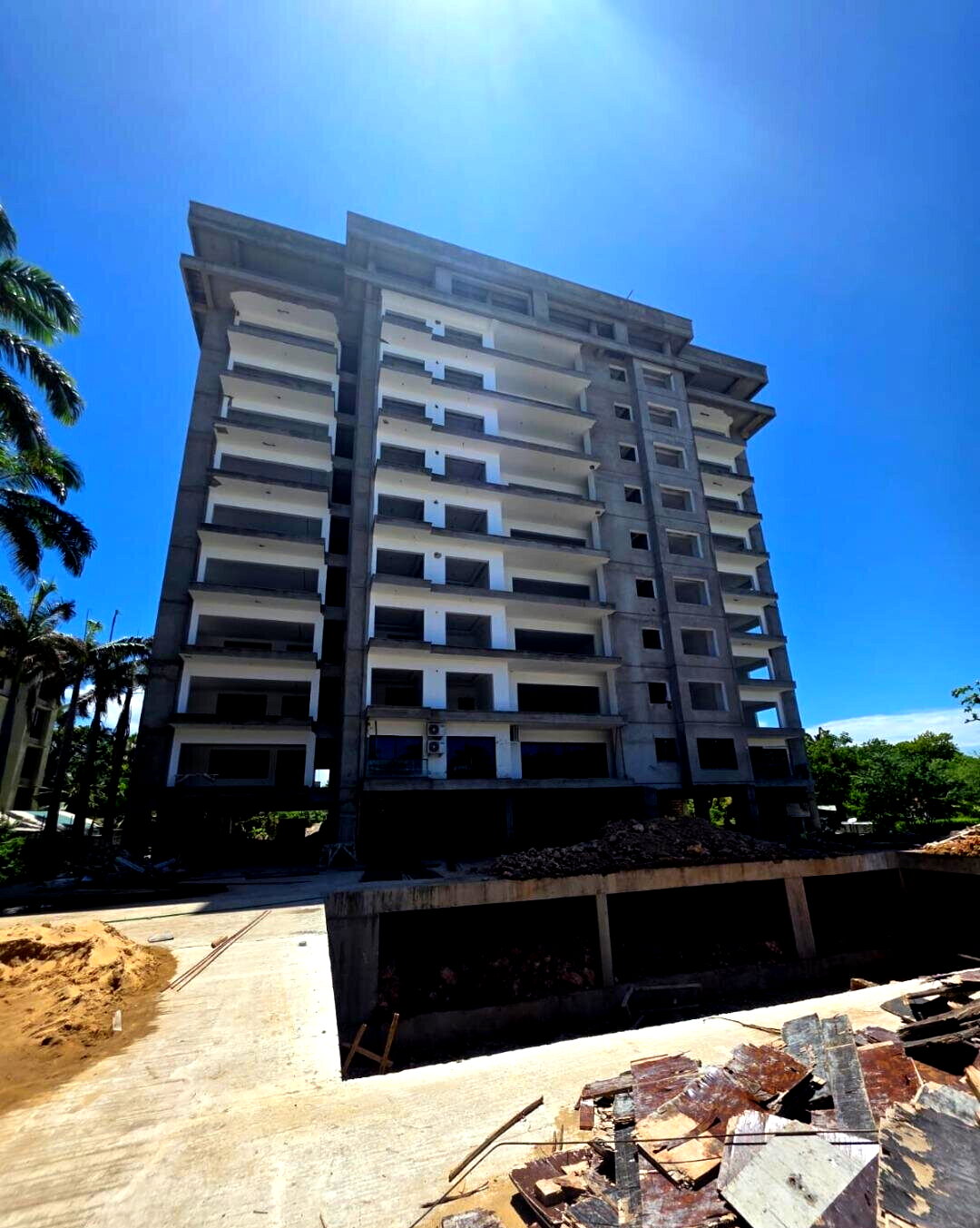 Off-Plan 3BR with Fitted Kitchen & Pool - Links Road, Nyali